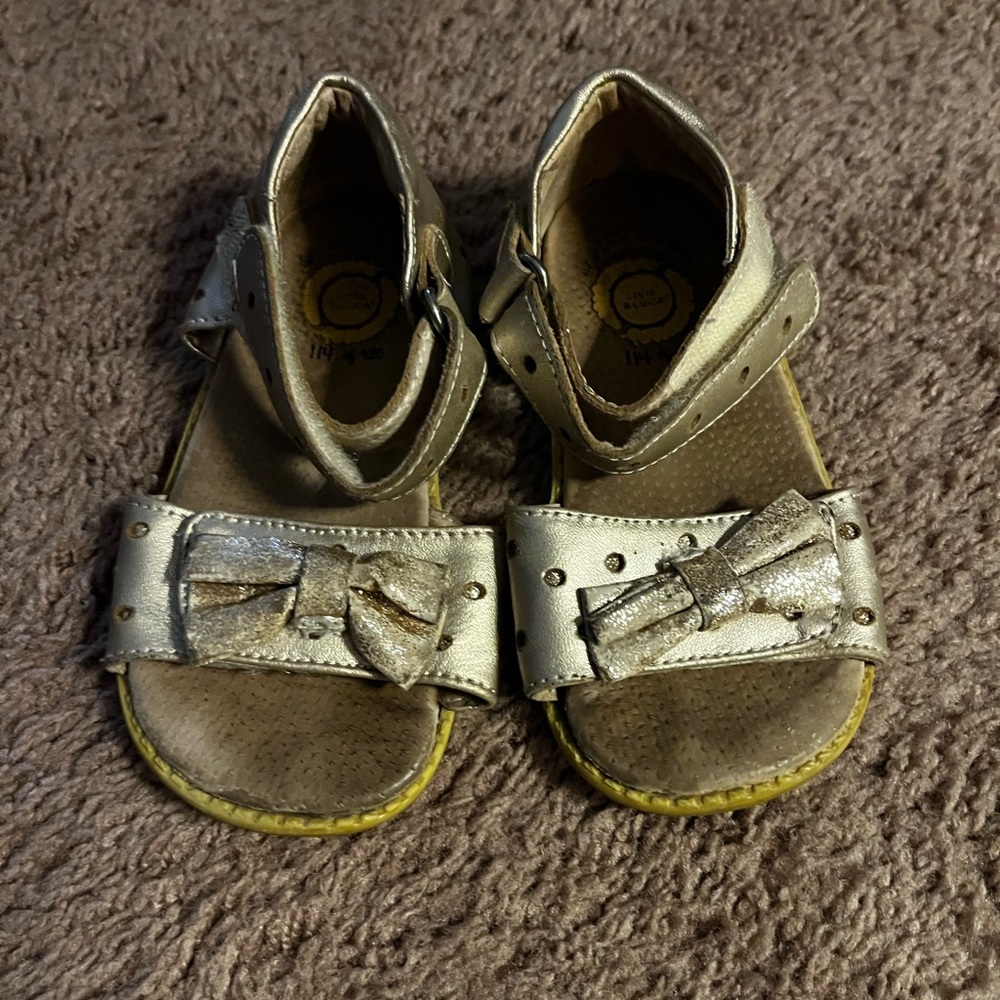 Gold Kids Sandals with Bow